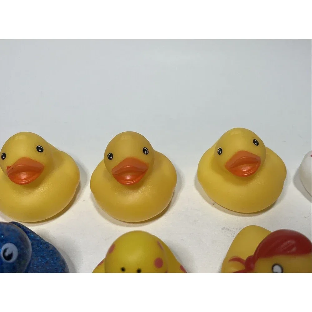 Lot of 14 Rubber Duckies, Jeep Ducking Party Favors Jeep Ducking